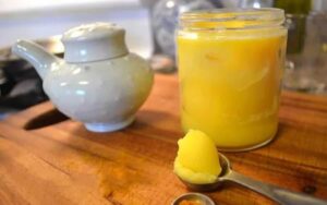 روغن زرد حیوانی یا (روغن کرمانشاهی)
